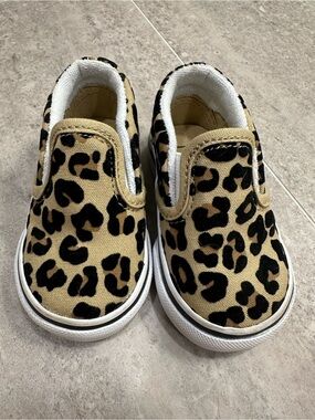 Vans Slip-On Leopard Print Canvas Shoes